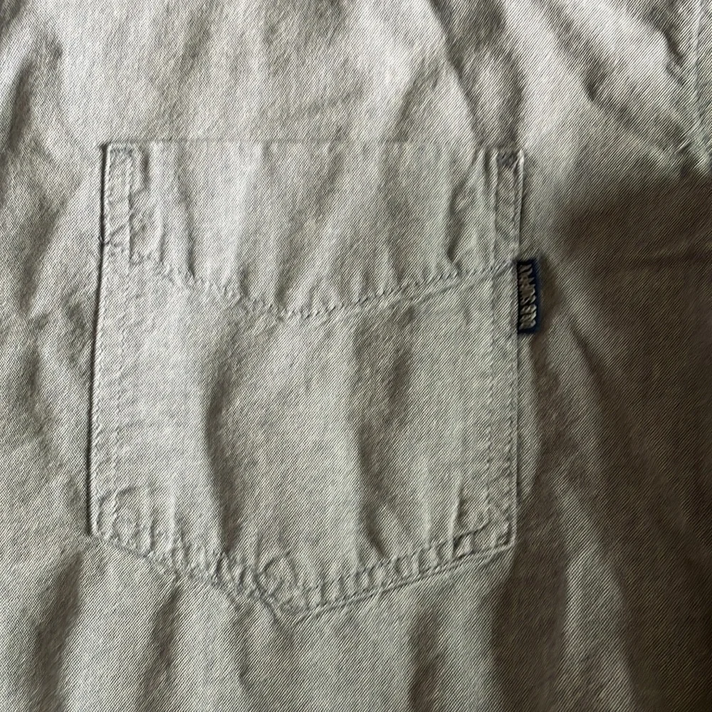 H&M button down - Picture 3 of 4